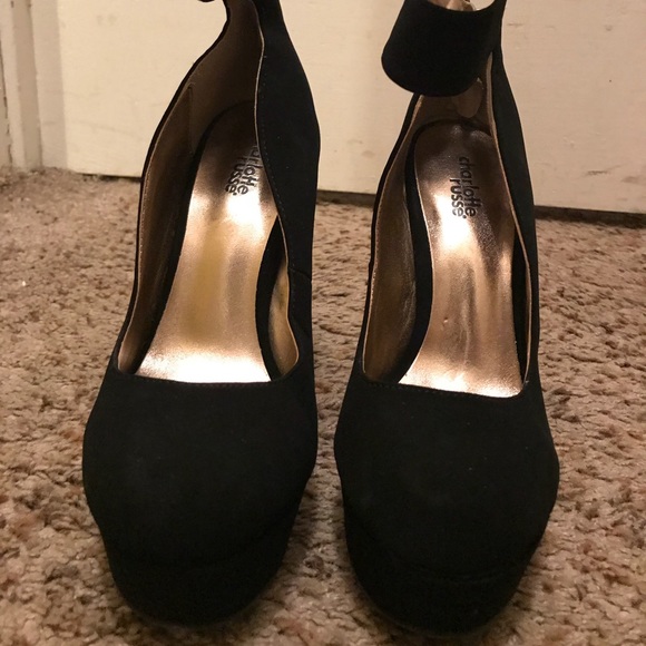 Heels 7 - Picture 4 of 4